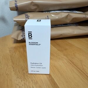 Blossom Essentials Hydration Oil, For Face/Body, Full Size 1.9oz, BNIB, Sealed,